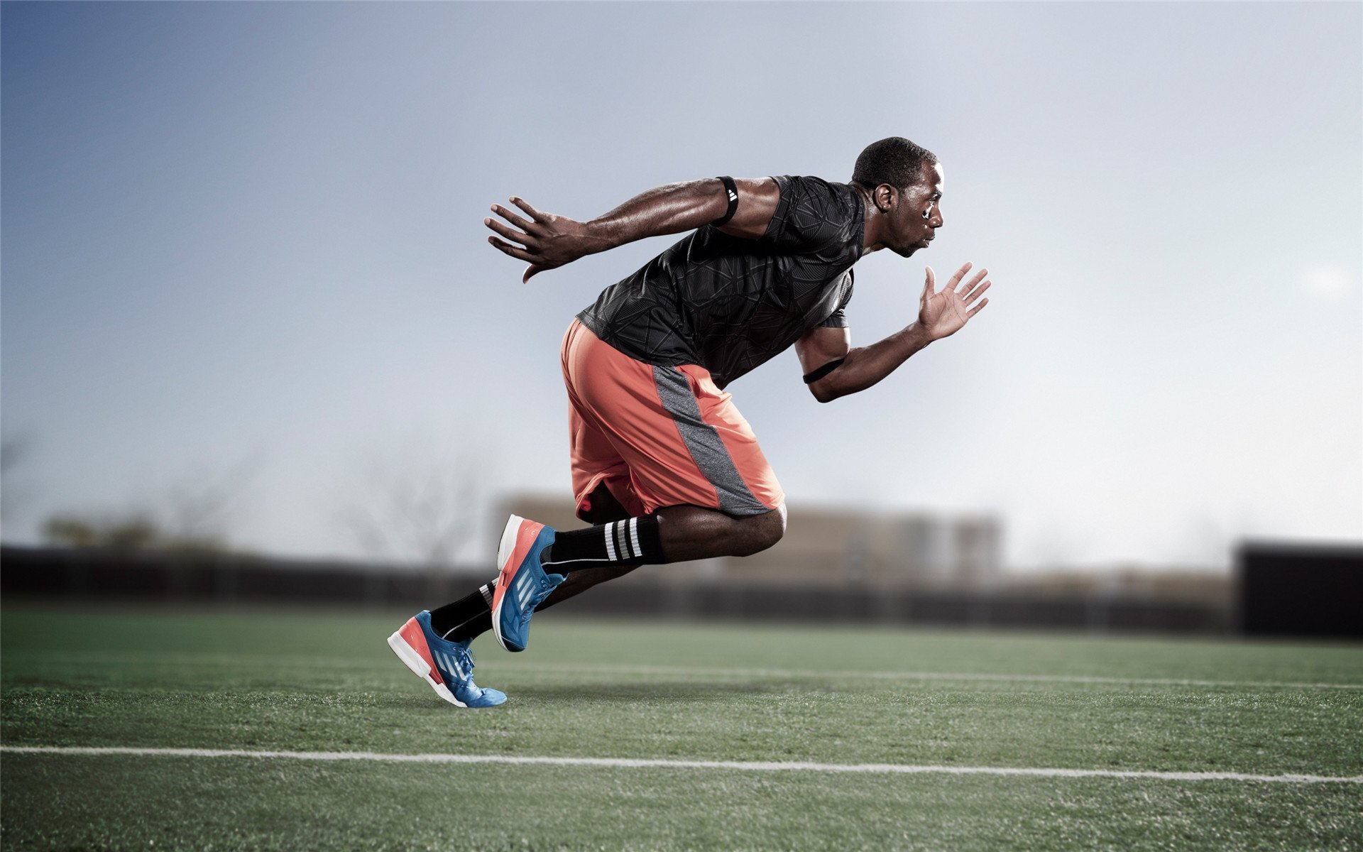 中小学运动会多地同步举行展现青春风采,中小学的运动会在什么时候